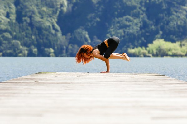Yoga na Terceira Idade: Vitalidade e Equilíbrio 